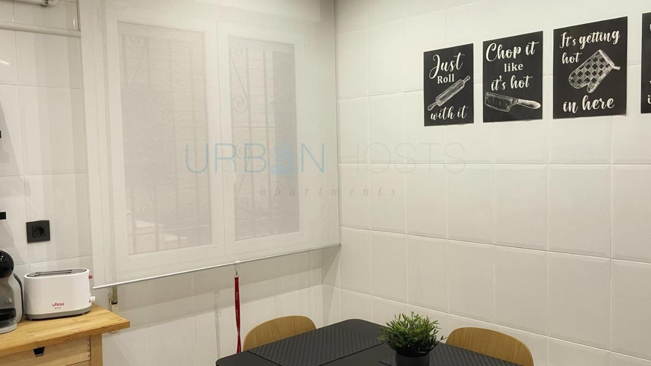 Vivienda Turistica Urbana En Santuchu, Comoda, Funcional Y Con Parking Bilbao Luaran gambar