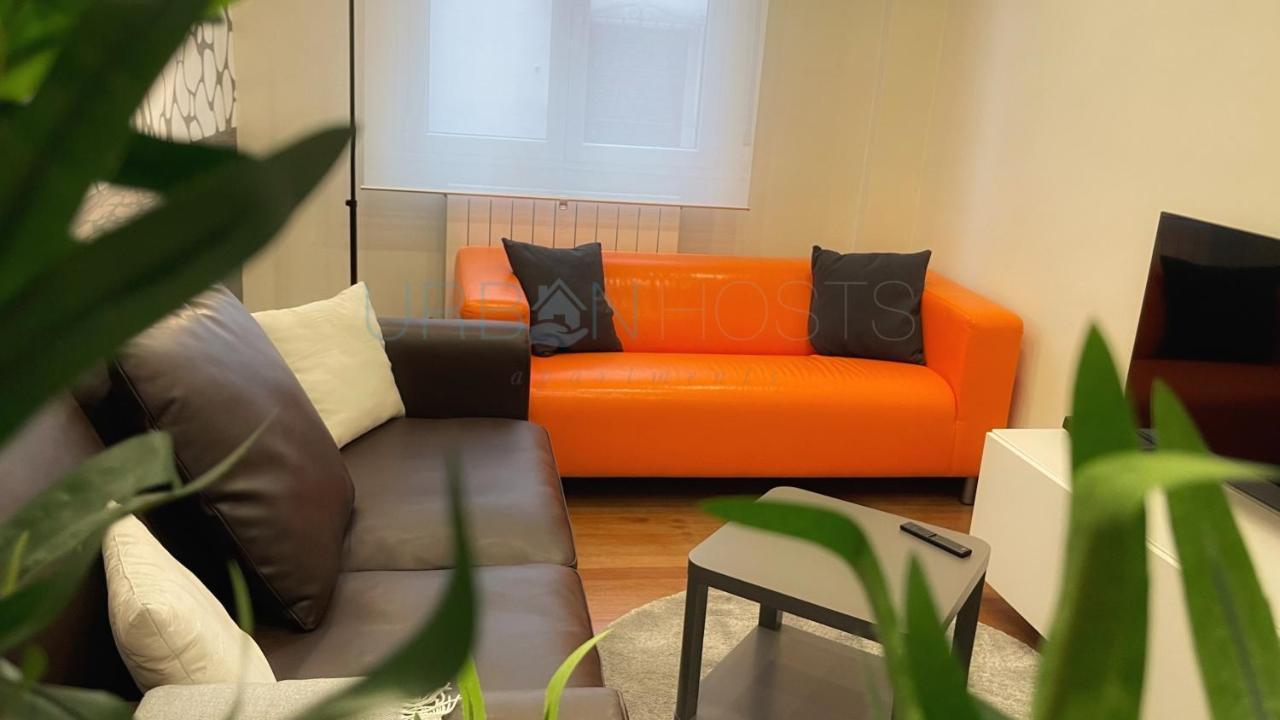 Vivienda Turistica Urbana En Santuchu, Comoda, Funcional Y Con Parking Bilbao Luaran gambar