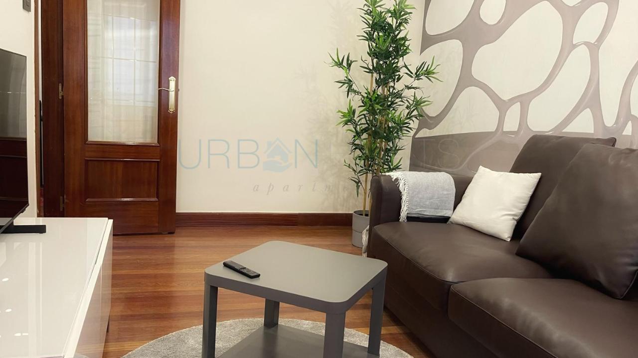 Vivienda Turistica Urbana En Santuchu, Comoda, Funcional Y Con Parking Bilbao Luaran gambar
