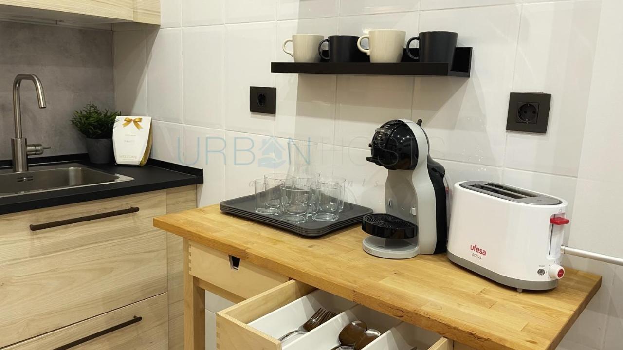 Vivienda Turistica Urbana En Santuchu, Comoda, Funcional Y Con Parking Bilbao Luaran gambar